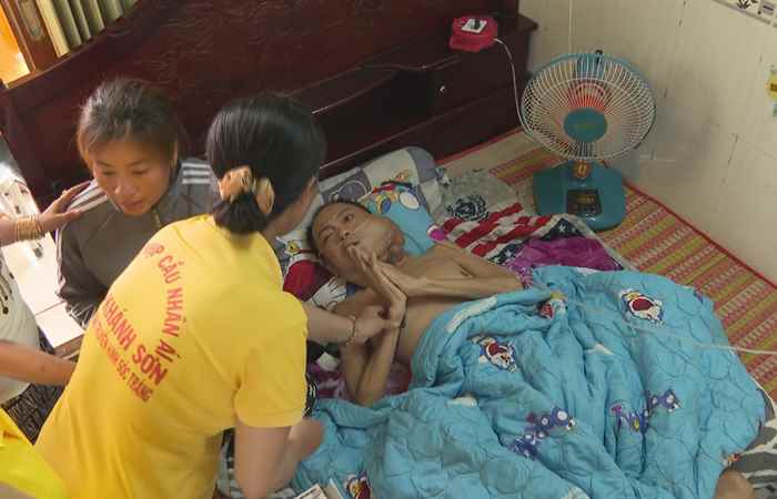 Hoàn cảnh bệnh tật của anh Lê Văn Toàn ở Vĩnh Châu (26-07-2023) 